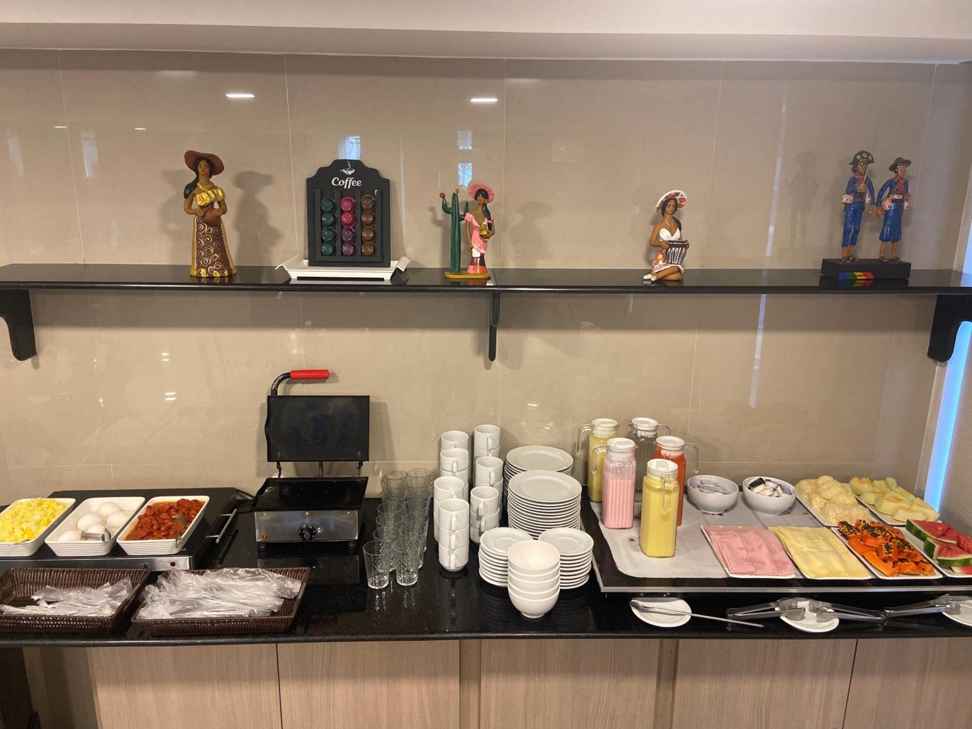 Enseada Aeroporto Hotel 2*